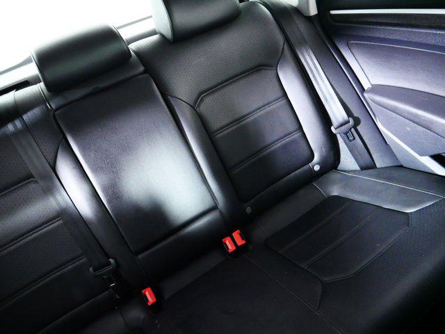 2017 Volkswagen Passat 1.8T SE