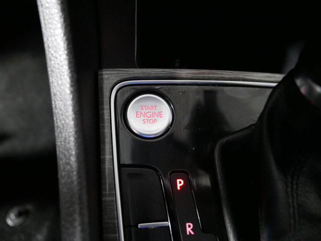 2017 Volkswagen Passat 1.8T SE