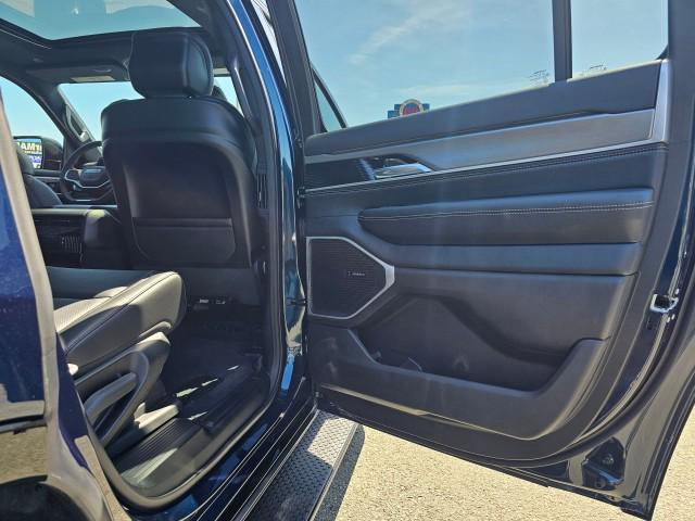 2026 Jeep Grand Wagoneer Unknown