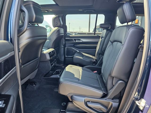2026 Jeep Grand Wagoneer Unknown
