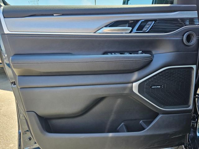 2026 Jeep Grand Wagoneer Unknown