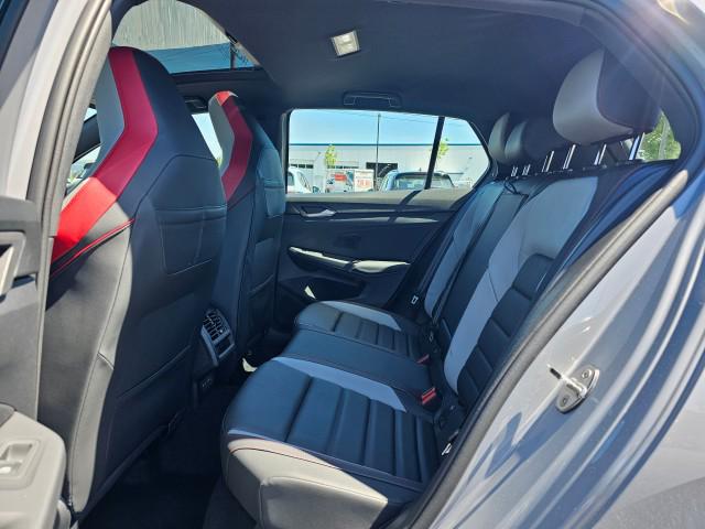 2026 Volkswagen Golf GTI SE