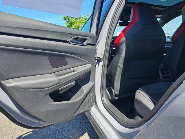 2026 Volkswagen Golf GTI SE