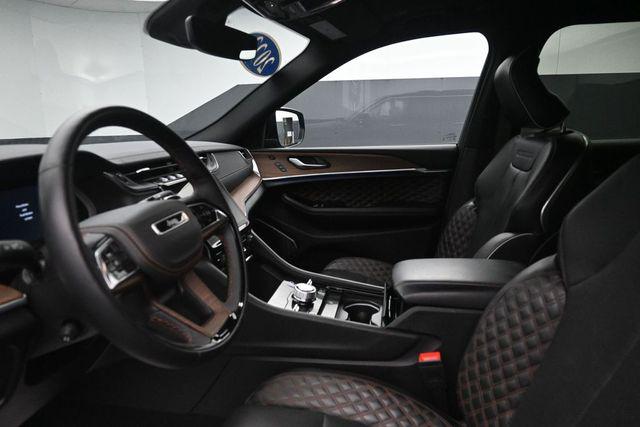 2023 Jeep Grand Cherokee L Summit 4x4
