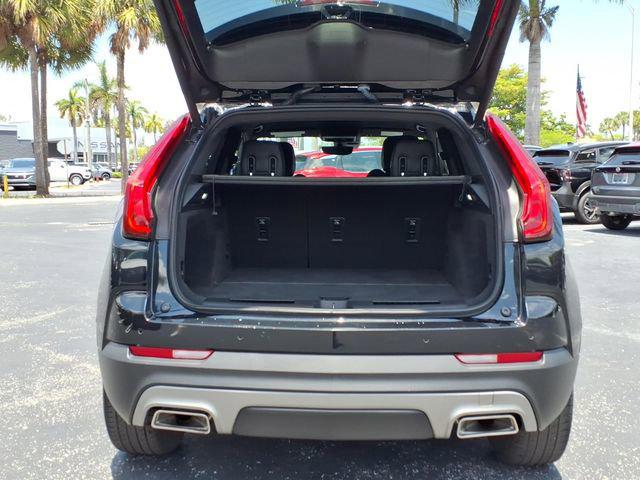 2022 Cadillac XT4 FWD Premium Luxury