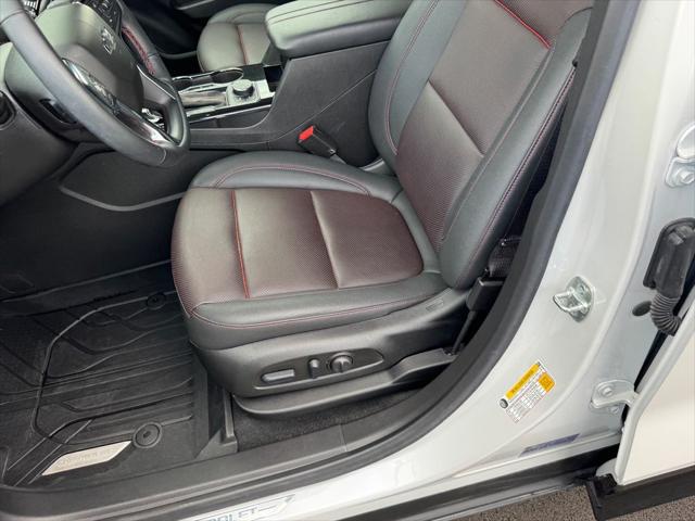 2025 Chevrolet Blazer AWD RS