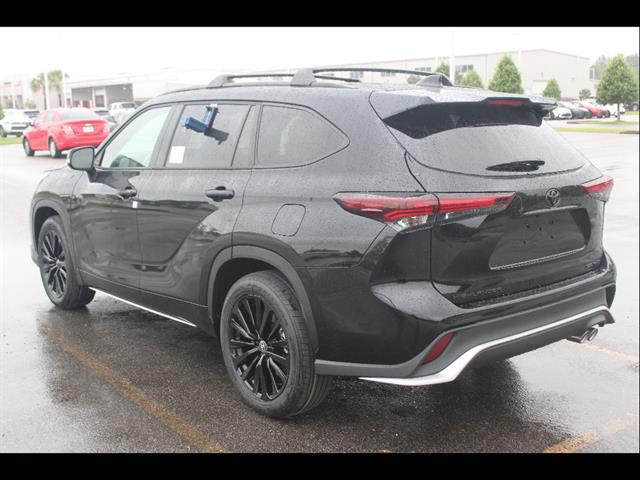 2026 Toyota Highlander XSE