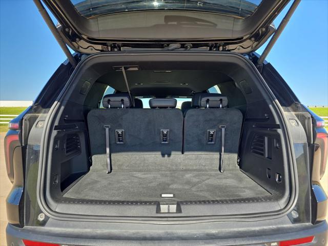 2026 Chevrolet Traverse AWD LT