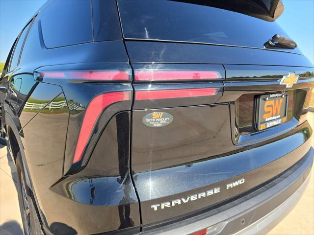 2026 Chevrolet Traverse AWD LT