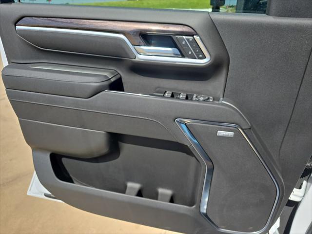 2026 Chevrolet Silverado 3500HD Crew Cab, Long Bed, LTZ Dual Rear Wheel, RWD