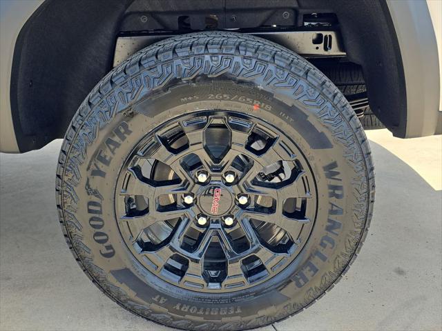 2026 GMC Canyon Elevation, RWD