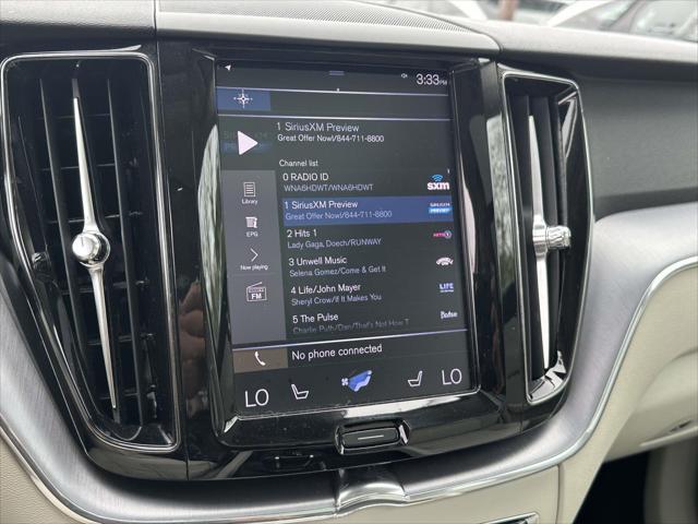 2021 Volvo XC60 T5 Momentum