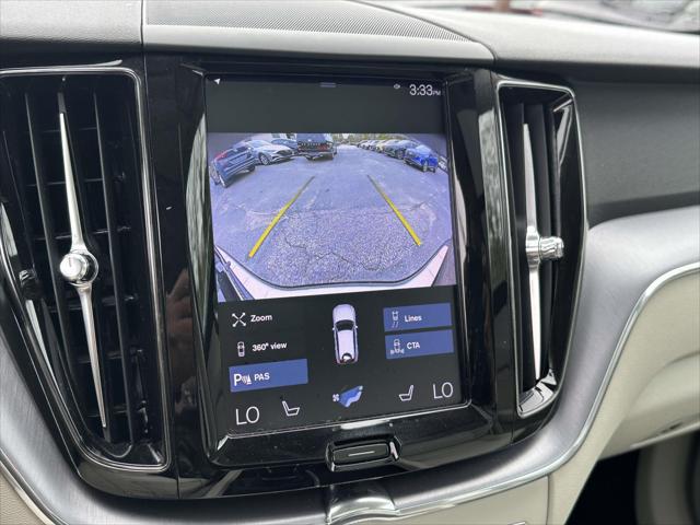 2021 Volvo XC60 T5 Momentum