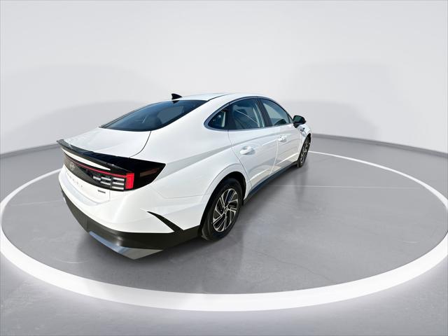 2026 Hyundai Sonata Hybrid Blue