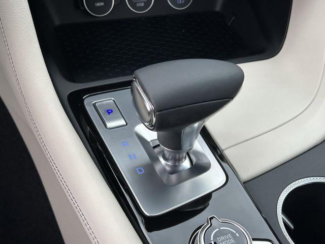 2026 Genesis G70 2.5T RWD