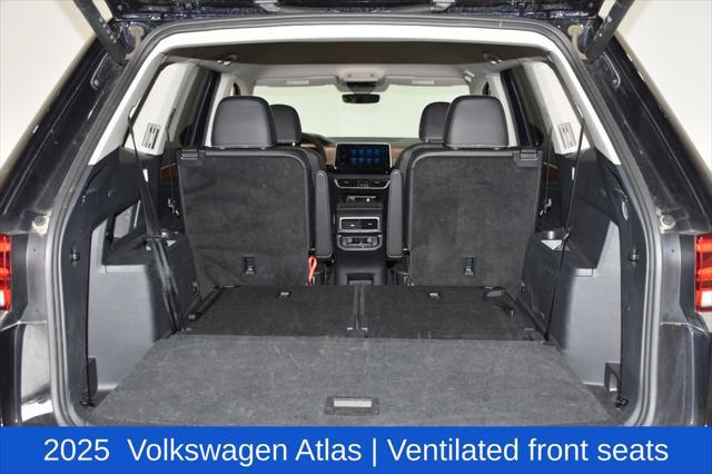 2025 Volkswagen Atlas 2.0T SE w/Technology