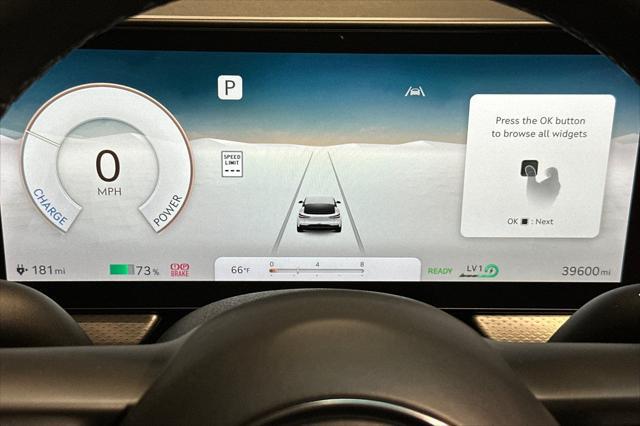 2023 Genesis GV60 Advanced AWD