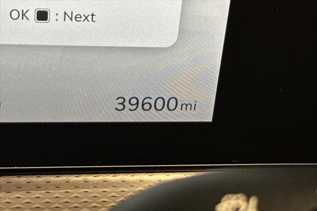 2023 Genesis GV60 Advanced AWD