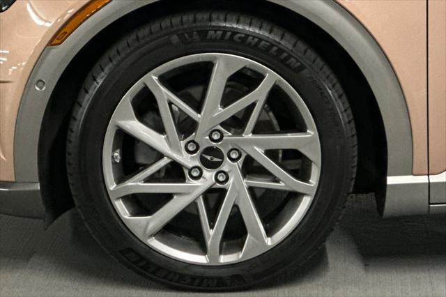 2023 Genesis GV60 Advanced AWD