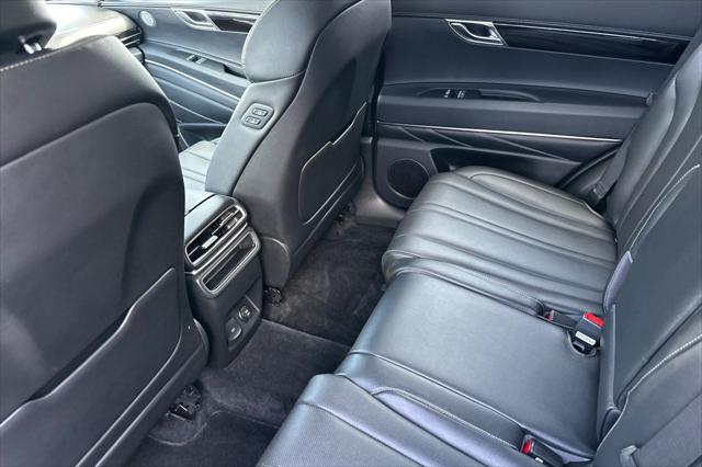 2025 Genesis GV80 2.5T Standard AWD