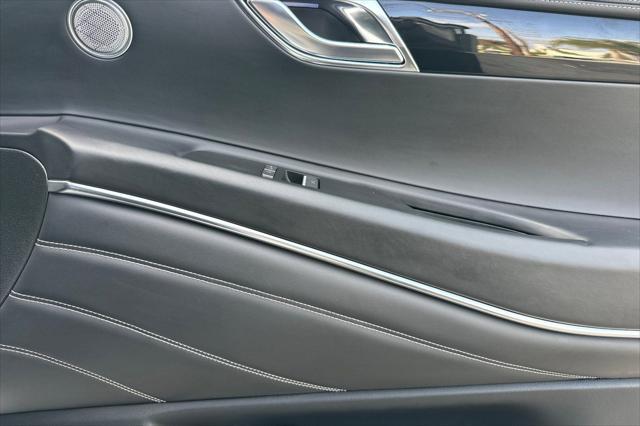 2025 Genesis GV80 2.5T Standard AWD