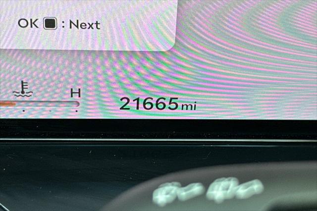 2025 Genesis GV80 2.5T Standard AWD