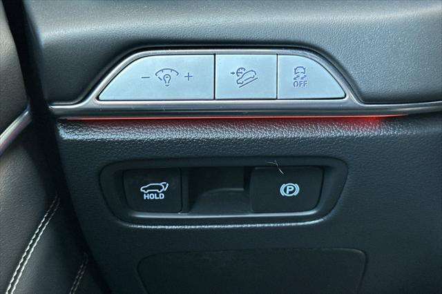 2025 Genesis GV80 2.5T Standard AWD