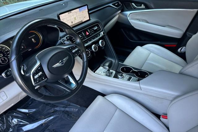 2022 Genesis G70 2.0T RWD