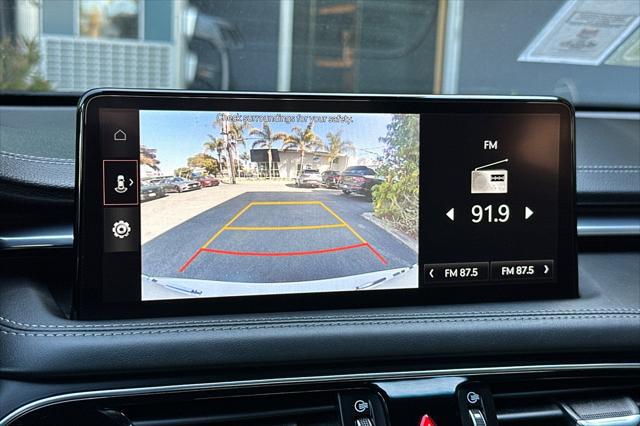 2022 Genesis G70 2.0T RWD