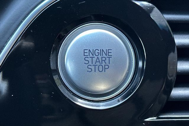 2022 Genesis G70 2.0T RWD