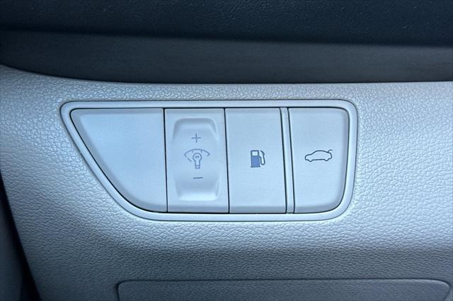2022 Genesis G70 2.0T RWD