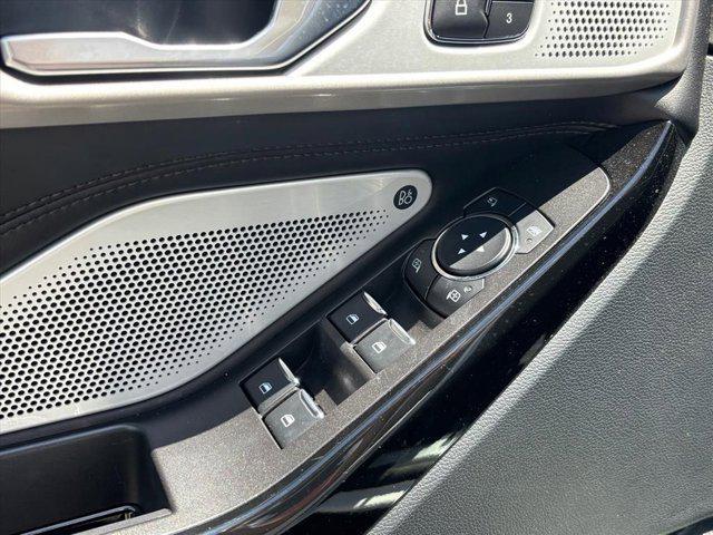 2024 Ford Explorer Platinum