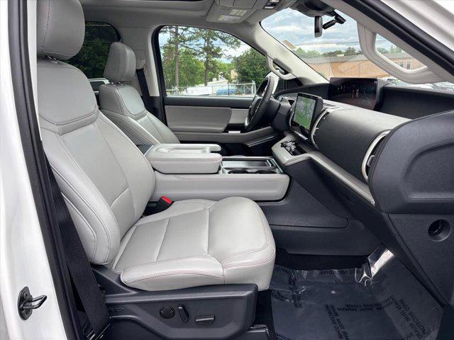 2025 Ford Expedition Active MAX