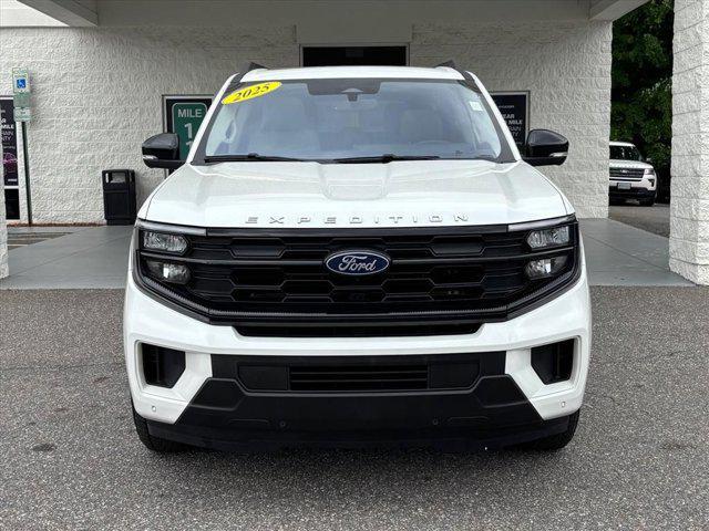2025 Ford Expedition Active MAX