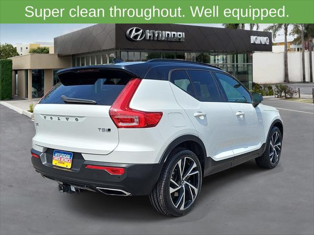 2019 Volvo XC40 T5 R-Design