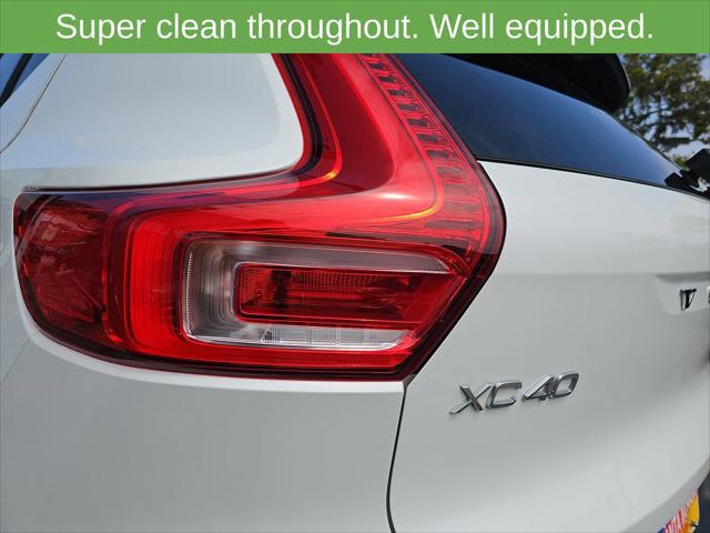 2019 Volvo XC40 T5 R-Design