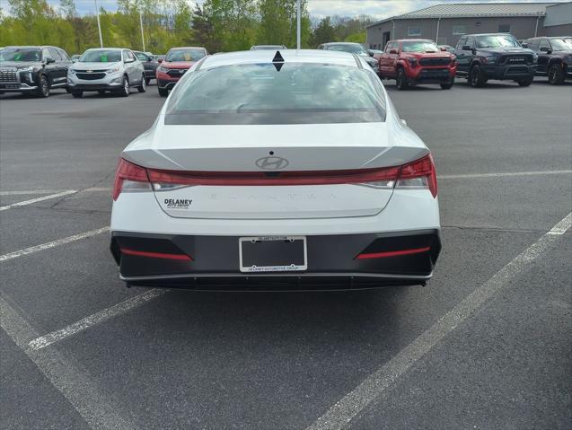 2025 Hyundai Elantra SEL Convenience