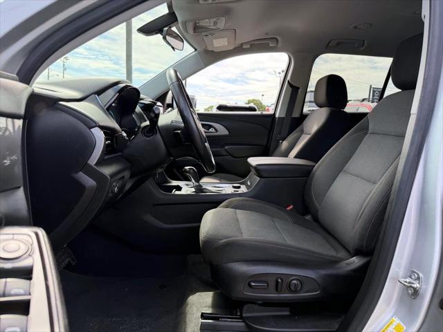 2020 Chevrolet Traverse FWD LT Cloth