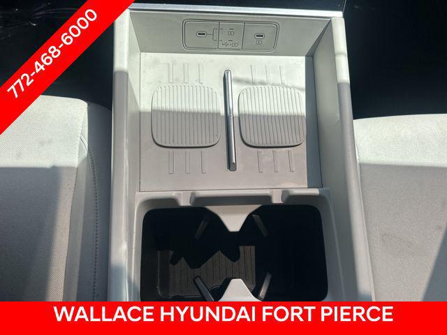 2025 Hyundai Santa Fe SE