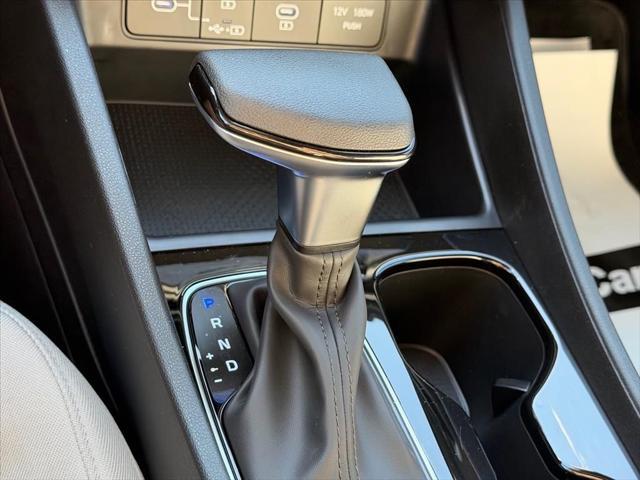2026 Hyundai Santa Cruz SE