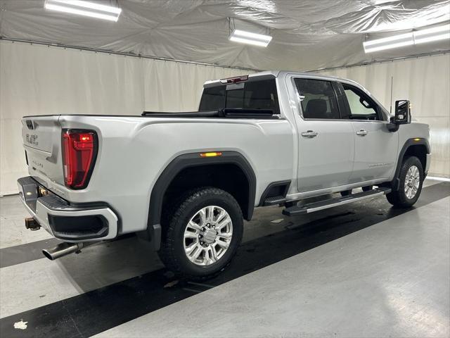 2022 GMC Sierra 2500HD 4WD Crew Cab Standard Bed Denali