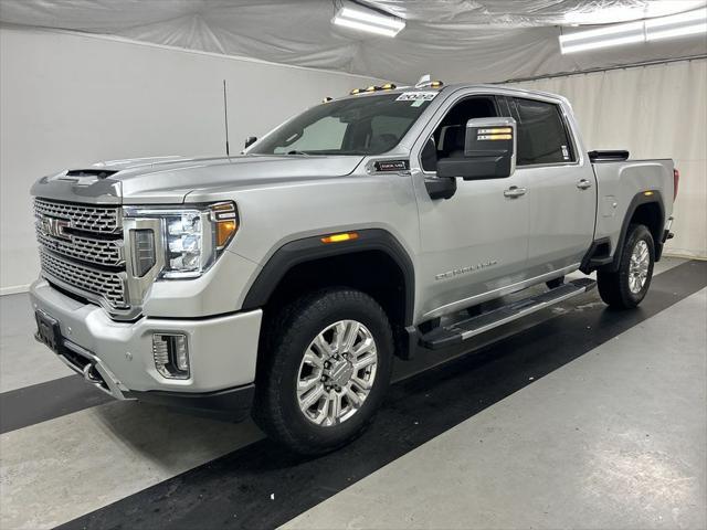 2022 GMC Sierra 2500HD 4WD Crew Cab Standard Bed Denali
