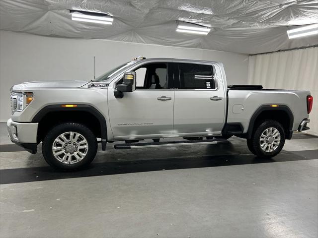 2022 GMC Sierra 2500HD 4WD Crew Cab Standard Bed Denali