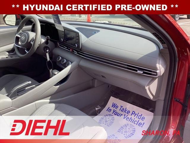 2023 Hyundai Elantra SE