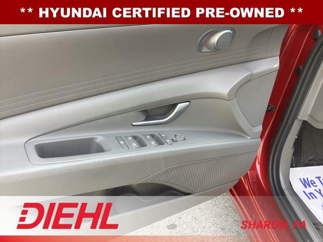 2023 Hyundai Elantra SE