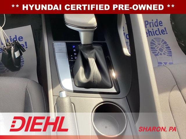 2023 Hyundai Elantra SE