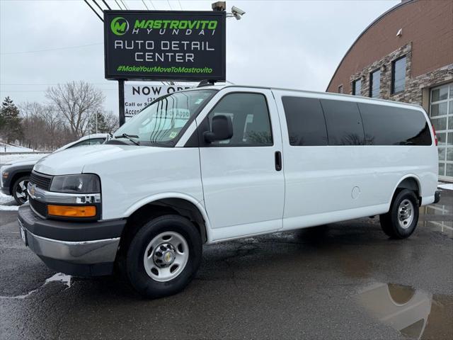 2025 Chevrolet Express Passenger RWD 3500 Extended Wheelbase LT