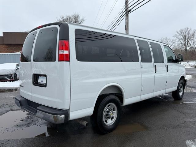 2025 Chevrolet Express Passenger RWD 3500 Extended Wheelbase LT
