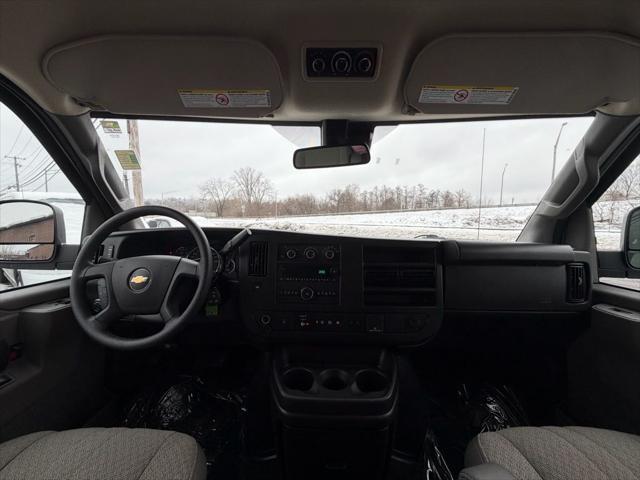 2025 Chevrolet Express Passenger RWD 3500 Extended Wheelbase LT