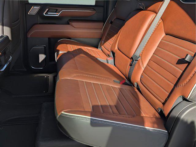 2024 GMC Sierra 3500HD 4WD Crew Cab Standard Bed Denali Ultimate